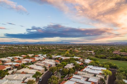 5860 Bright Star Dr, Tucson AZ  85718-3429 exterior