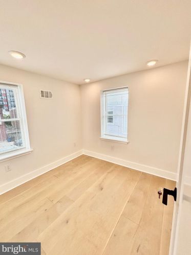 2531 Cedar St, Philadelphia PA 19134-4318 exterior