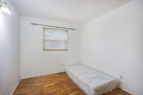 6032 Devon St, Kalamazoo MI  49024-2646 exterior