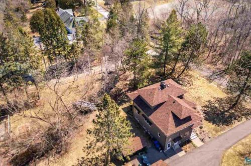 301 Oxford St, Duluth MN 55803-2327 exterior