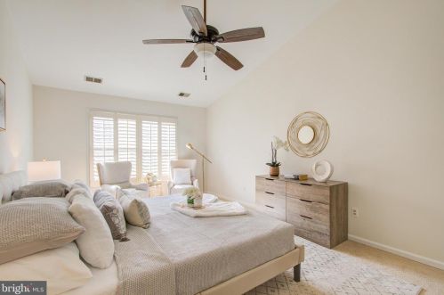 10924 Bloomingdale Dr, Rockville MD 20852-5535 exterior