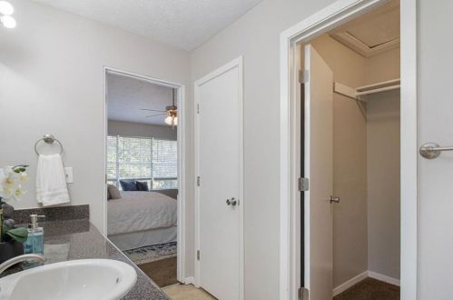 6279 Marbut Farms Rd, Lithonia GA 30058-6437 exterior