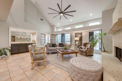 4016 Hackmore Loop, Irving TX 75061-6118 exterior