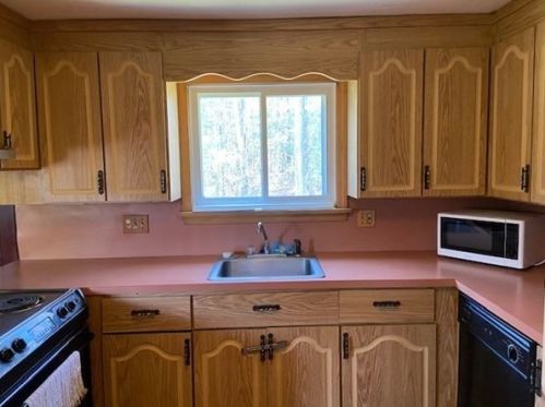 174 Sheffield Ave, Springfield MA  01106-3231 exterior