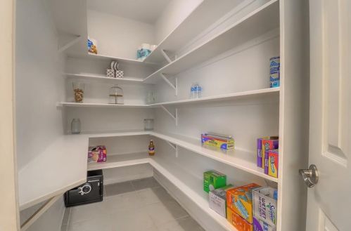 4948 China Gdn Dr, Austin TX 78730-3576 exterior