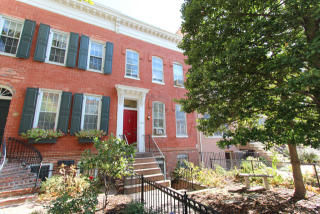 1635 19th St, Washington DC  20009-1637 exterior