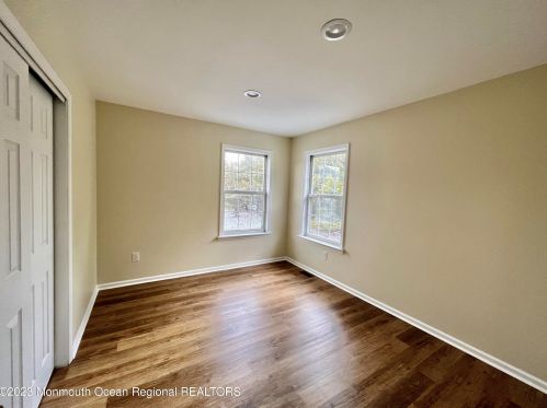 833 Mariposa Ct, Morganville NJ  07751-1758 exterior