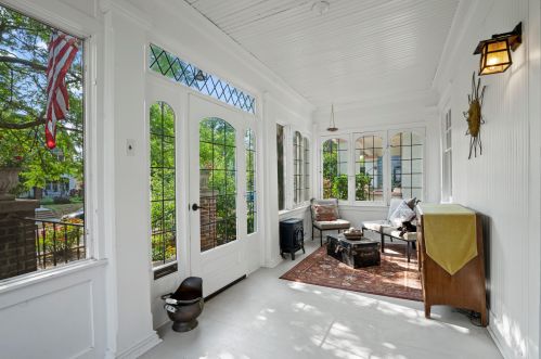 2921 Logan Ave, Milwaukee, WI 53207-2417