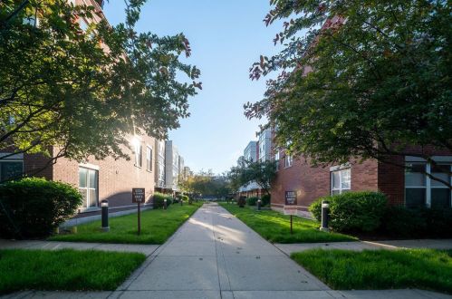 3224 Kilbourn Ave, Chicago IL 60623-4829 exterior