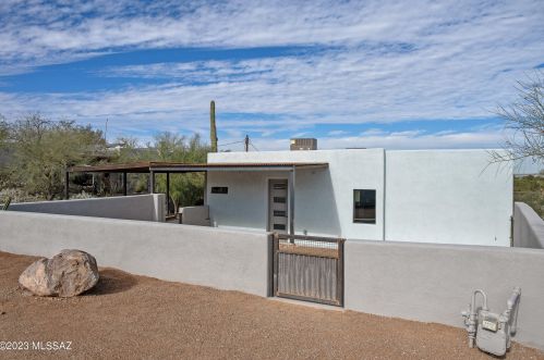 1540 Hl Side Dr, Tucson AZ 85745 exterior