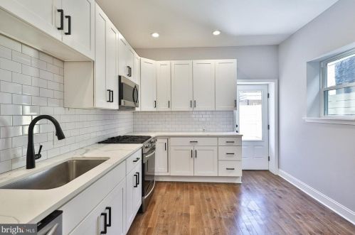 1524 20 St, Philadelphia PA 19132-4834 exterior