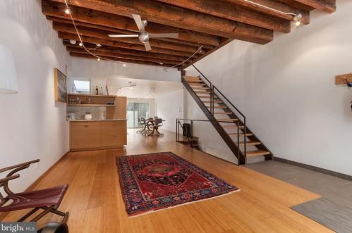 1124 13 St, Philadelphia PA 19147-4534 exterior