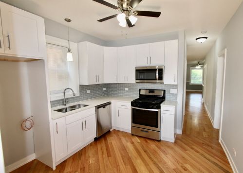 937 Long Ave, Chicago IL 60641-1348 exterior