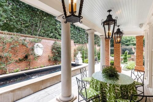 2774 Andrews Dr, Atlanta GA 30305-2903 exterior