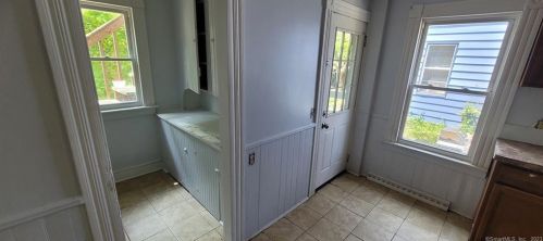 61 Whiting Ave, Torrington CT 06790-4921 exterior