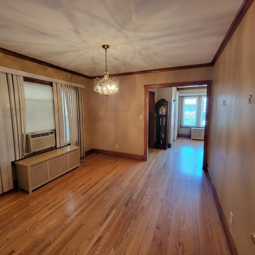 4427 Mason Ave, Chicago IL 60630-1912 exterior