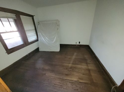 1449 Parkside Ave, Chicago IL 60651-1154 exterior