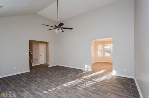 5424 Salem Springs Dr, Lithonia GA  30038-4821 exterior