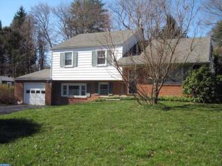 112 Bartholomew Rd, Berwyn PA  19312-1604 exterior