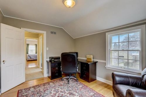 6405 Lk Dr, Milwaukee WI 53217-4229 exterior