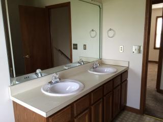 1411 Ridgecrest Dr, Lexington KY  40517-4057 exterior