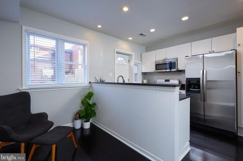 2207 14 St, Washington DC 20020-4954 exterior