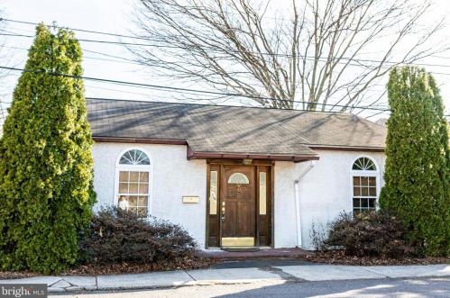 20 Main St, Pottstown, PA 19465-7040