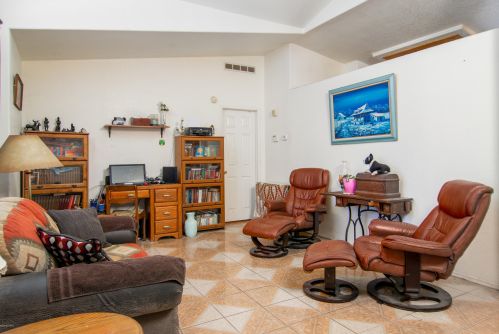 5651 Masterson Ave, Tucson, AZ 85706-7822