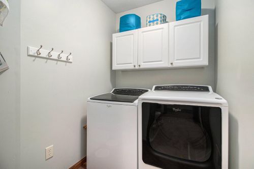 1811 Starr View Ln, Middlevle MI  49333-8066 exterior