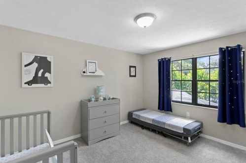 708 Grand Cir, Tampa FL  33617-7844 exterior