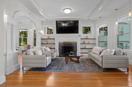 11 Robinwood Ave, Boston MA 02130-2127 exterior