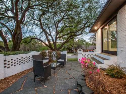 6710 Cliffbrook Dr, Dallas TX  75254-7904 exterior