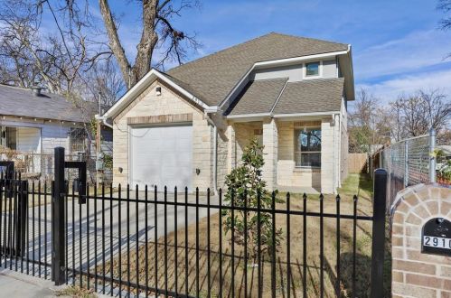 2910 Gay St, Dallas, TX 75210-1643