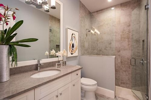 179 Mahogany Dr, Naples FL 34108-2926 exterior