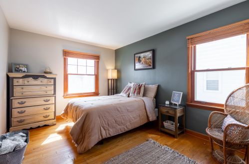 1302 Tripoli Ave, Milwaukee WI 53207-4030 exterior