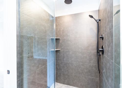 68 Prospect Ave, Edison NJ  08817-3744 exterior