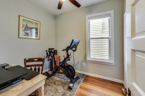 3450 Hamlin Ave, Chicago IL 60655-3915 exterior