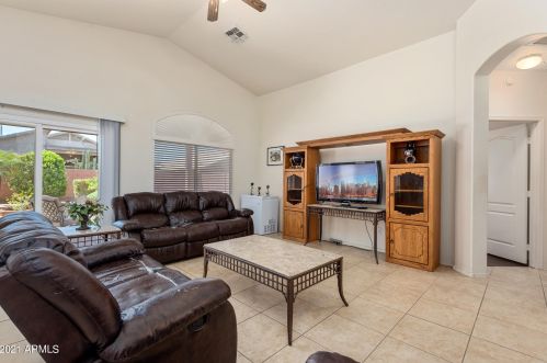 16818 42nd St, Phoenix AZ 85048-7001 exterior