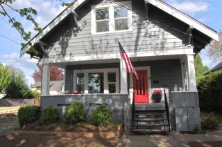 6122 47th Ave, Portland OR  97206-7043 exterior