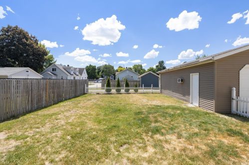 3627 Vistula Rd, Mishawaka IN 46544-4055 exterior