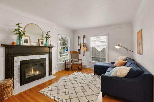 2212 Eleanor Ave, Saint Paul MN 55116-1101 exterior