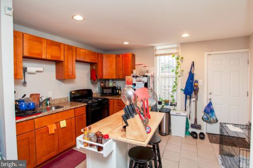 2302 Carlisle St, Philadelphia PA 19132-0040 exterior