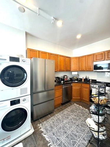 1082 Commonwealth Ave, Boston MA exterior