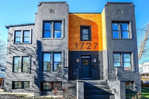 1727 16th St, Washington DC  20020-5661 exterior