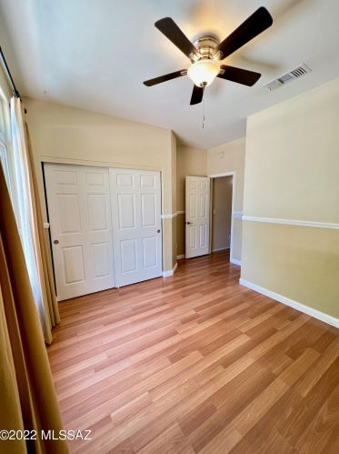 4051 Still Canyon Pass, Tucson AZ  85745-4166 exterior