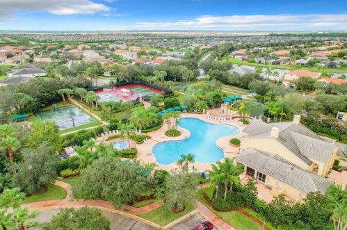 11200 Stockton Pl, Fort Pierce FL 34987-2767 exterior