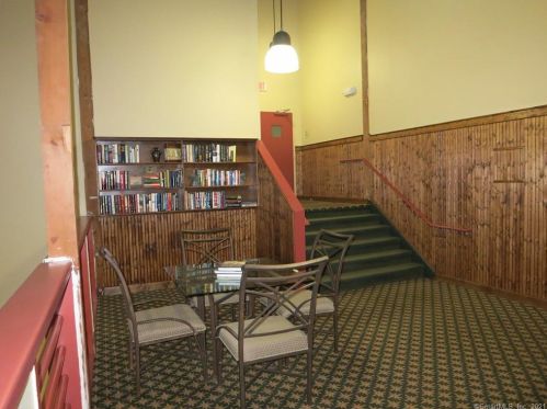 25 Grand St, Norwalk CT 06851-3521 exterior