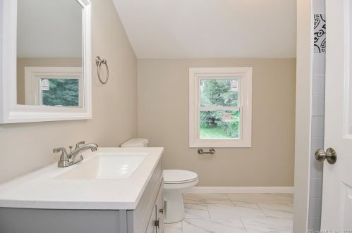 322 Glen St, New Britain CT  06051-3406 exterior