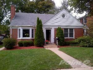 236 Elm Ave, Elmhurst, IL 60126-2648