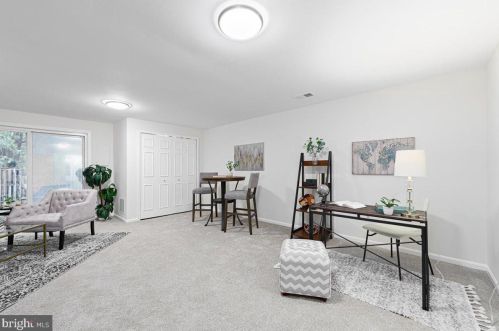 7451 Duddington Dr, Alexandria VA 22315-3849 exterior